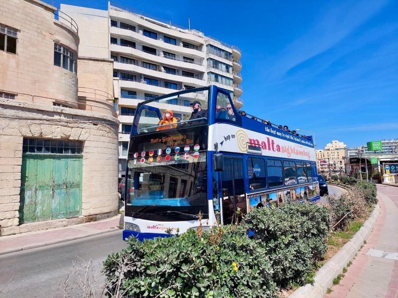 Malta Crown Guesthouse Saint Julian's Exteriér fotografie